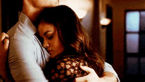 hot romantic gifs|Passionate Hug gifs